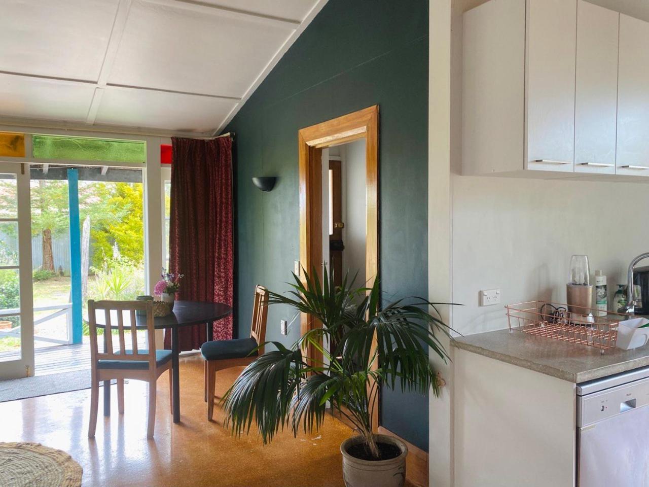 Havelock North Cottage On Organic Orchard Ngoại thất bức ảnh