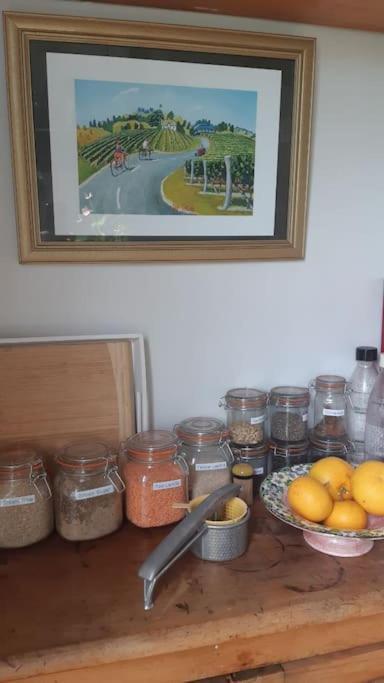 Havelock North Cottage On Organic Orchard Ngoại thất bức ảnh